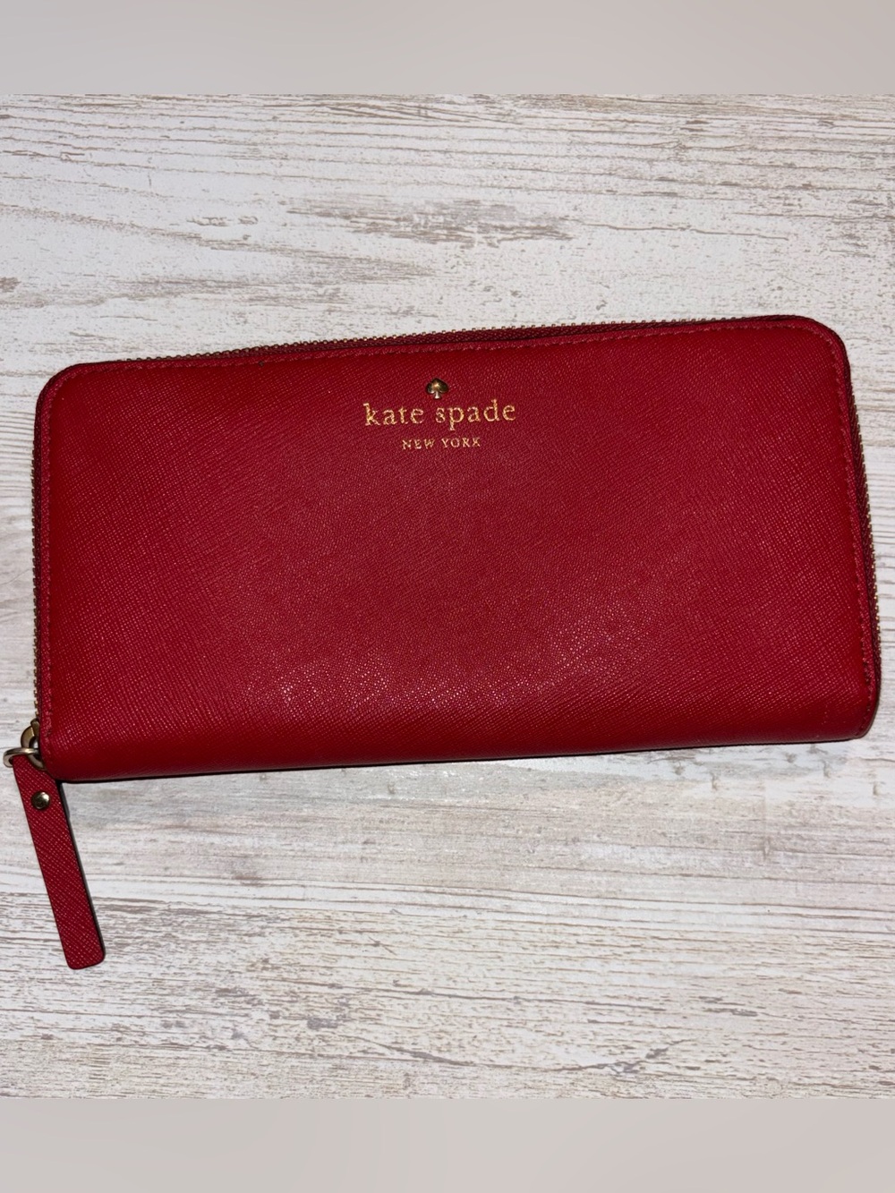 Kate Spade Brynn Continental Red Wallet Zip Around Classic